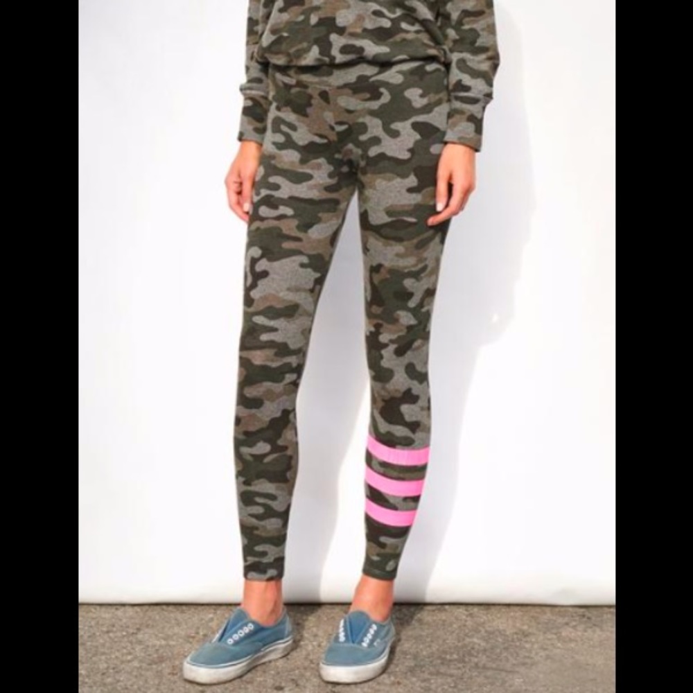 Stripe Camo Yoga Pants